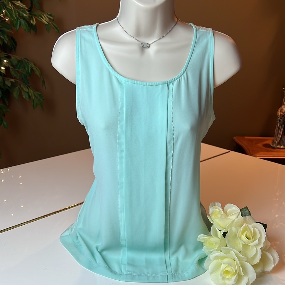 ANN TAYLOR SEA FOAM GREEN SLEEVELESS TOP SIZE SMALL